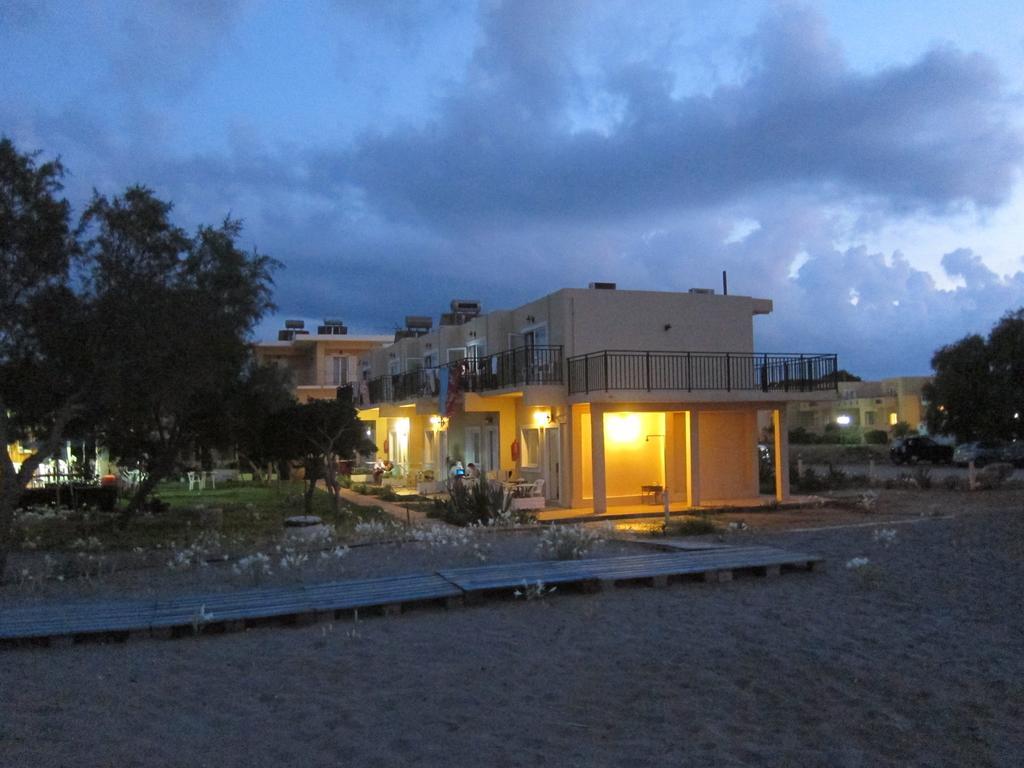 Baladinos Apartments Gerani  Екстер'єр фото