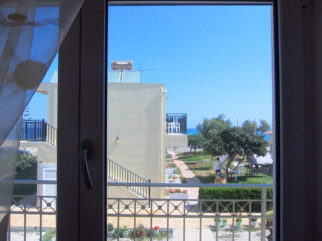 Baladinos Apartments Gerani  Екстер'єр фото