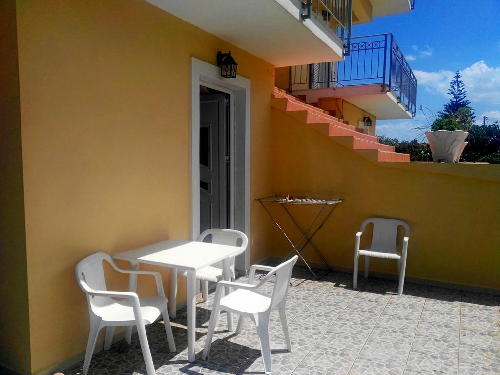 Baladinos Apartments Gerani  Екстер'єр фото