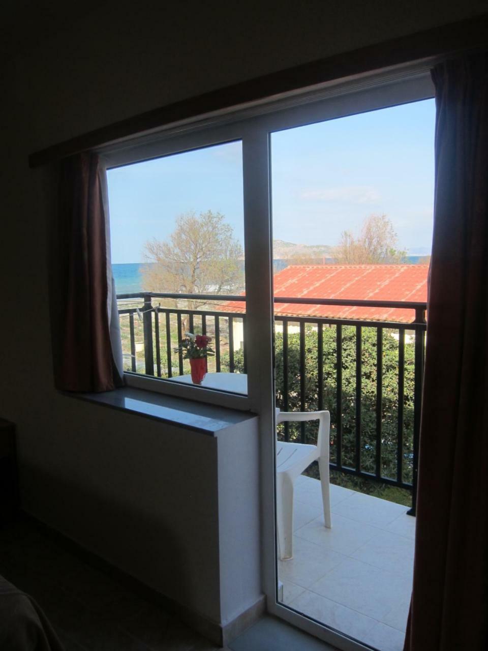 Baladinos Apartments Gerani  Екстер'єр фото